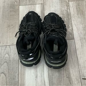 Balenciaga Black 42